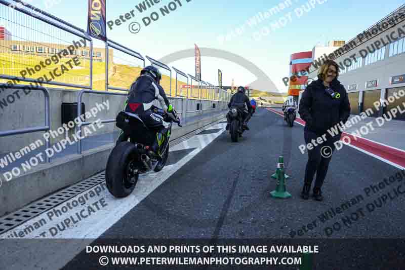 cadwell no limits trackday;cadwell park;cadwell park photographs;cadwell trackday photographs;enduro digital images;event digital images;eventdigitalimages;navarra;no limits trackdays;peter wileman photography;racing digital images;trackday digital images;trackday photos